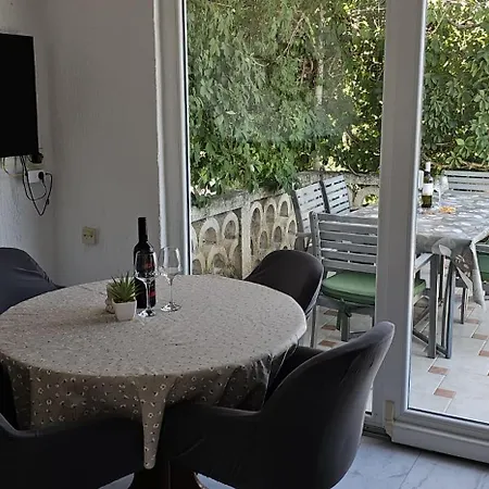 Liam Apartman