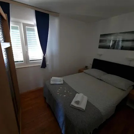 Liam Nečujam